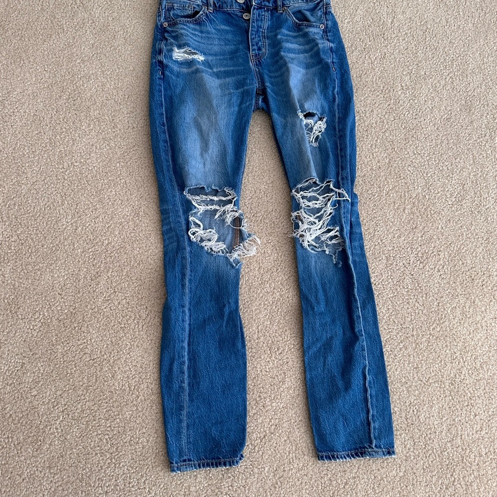 American Eagle Strait Leg Jeans